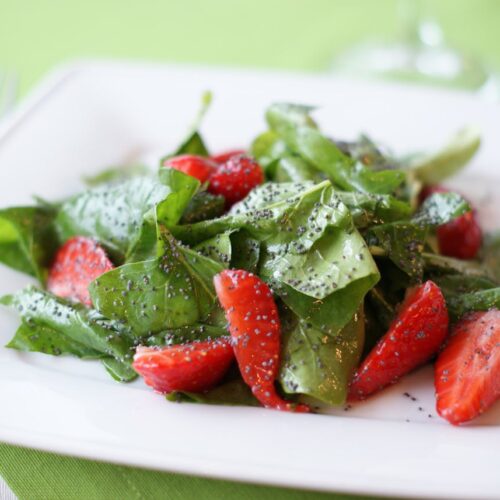 spinach salad with strawberries