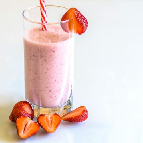 Strawberries and Crème smoothie